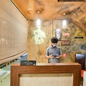 3* Hotel Collection O 46023 Taaza Residency